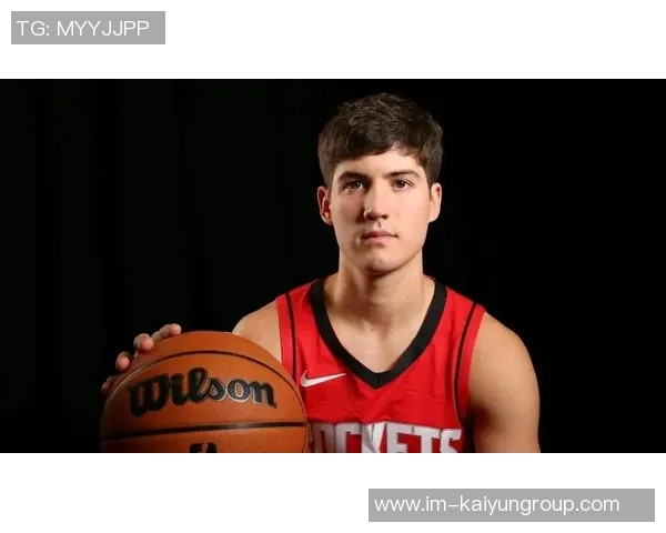 谢泼德谈防守提升:更具对抗性与合理位置选择带来积极变化 谢泼德谈防守提升:更具对抗性与合理位置选择带来积极变化