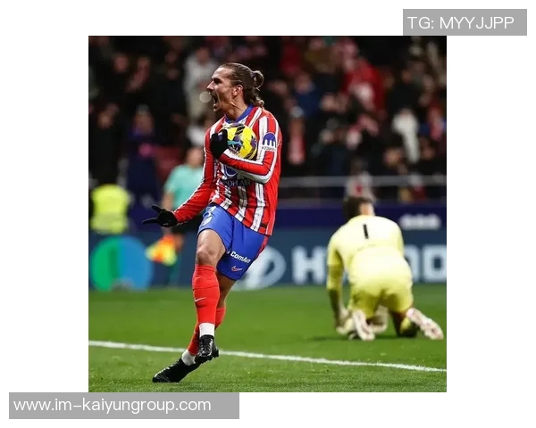 塞维利亚后卫对裁判判罚标准提出质疑认为马竞进球应判犯规